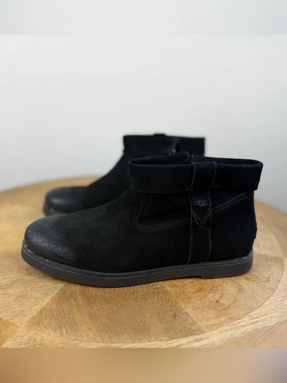 •UGG• Josefene Suede Ankle Bootie Side Zipper Black Cuff